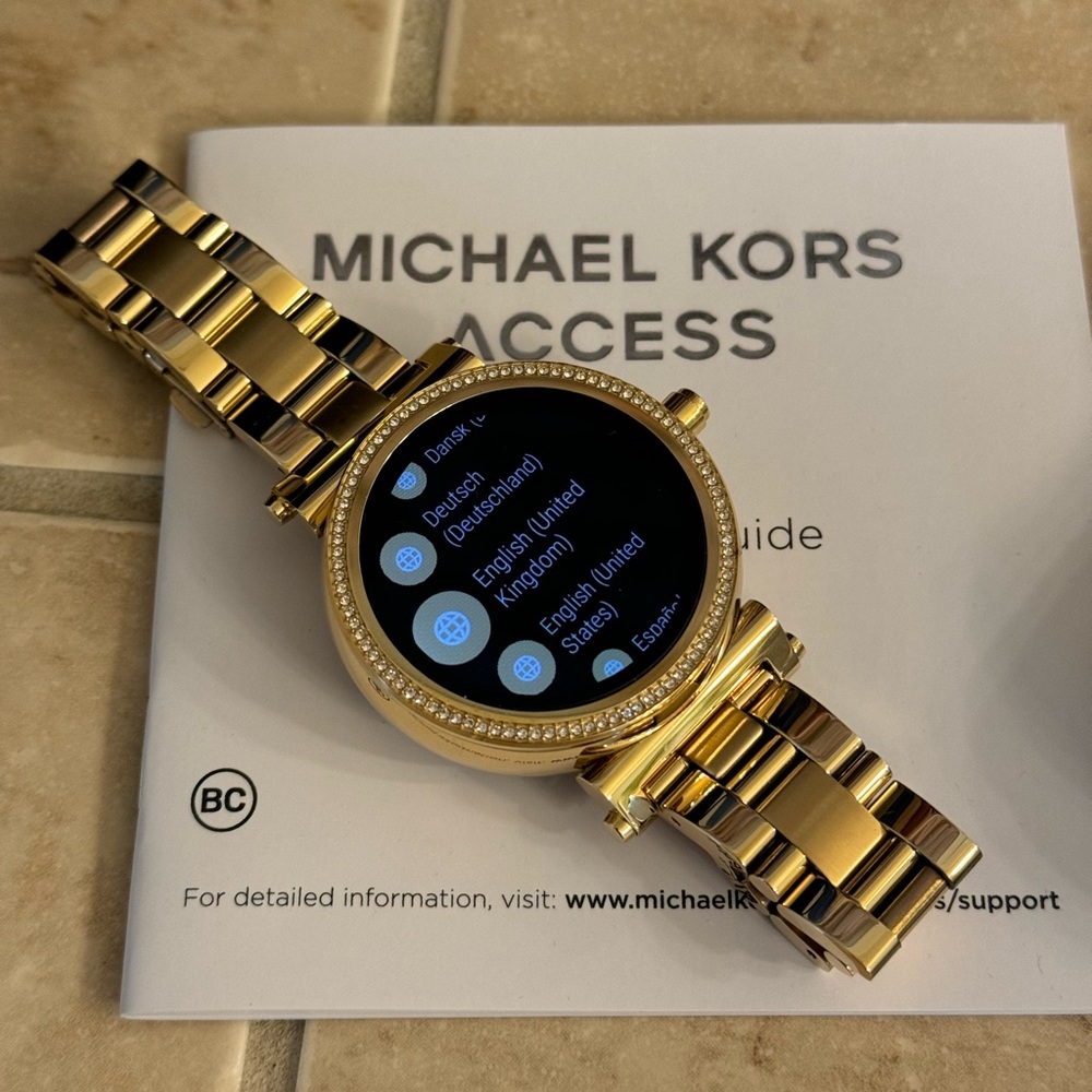 Michael Kors Access DW5B Smart Watch - NWOT/NWOB